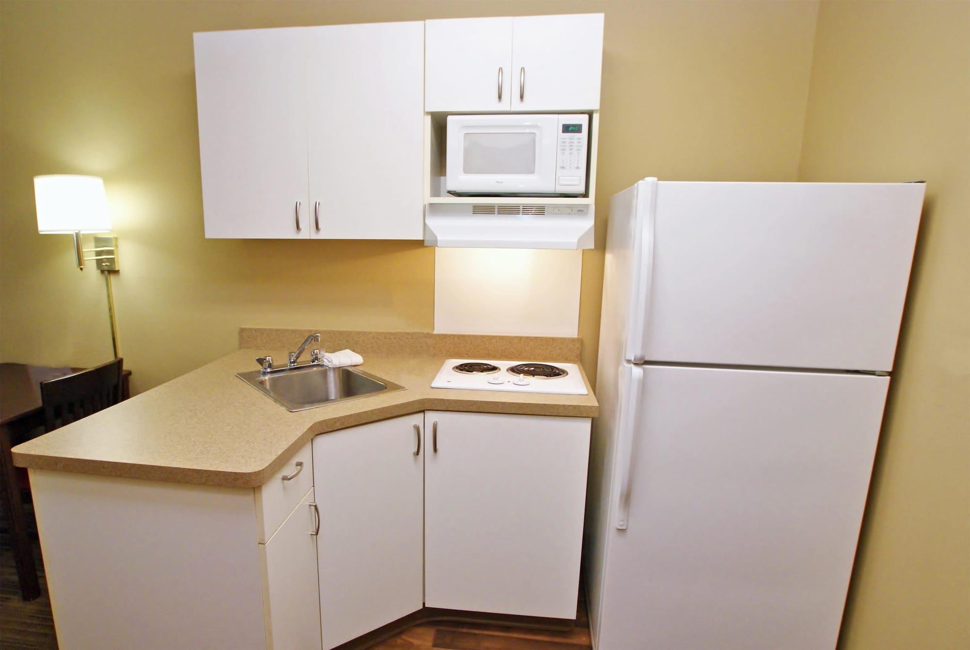 Extended Stay America Suites - Indianapolis - Castleton Bagian luar foto