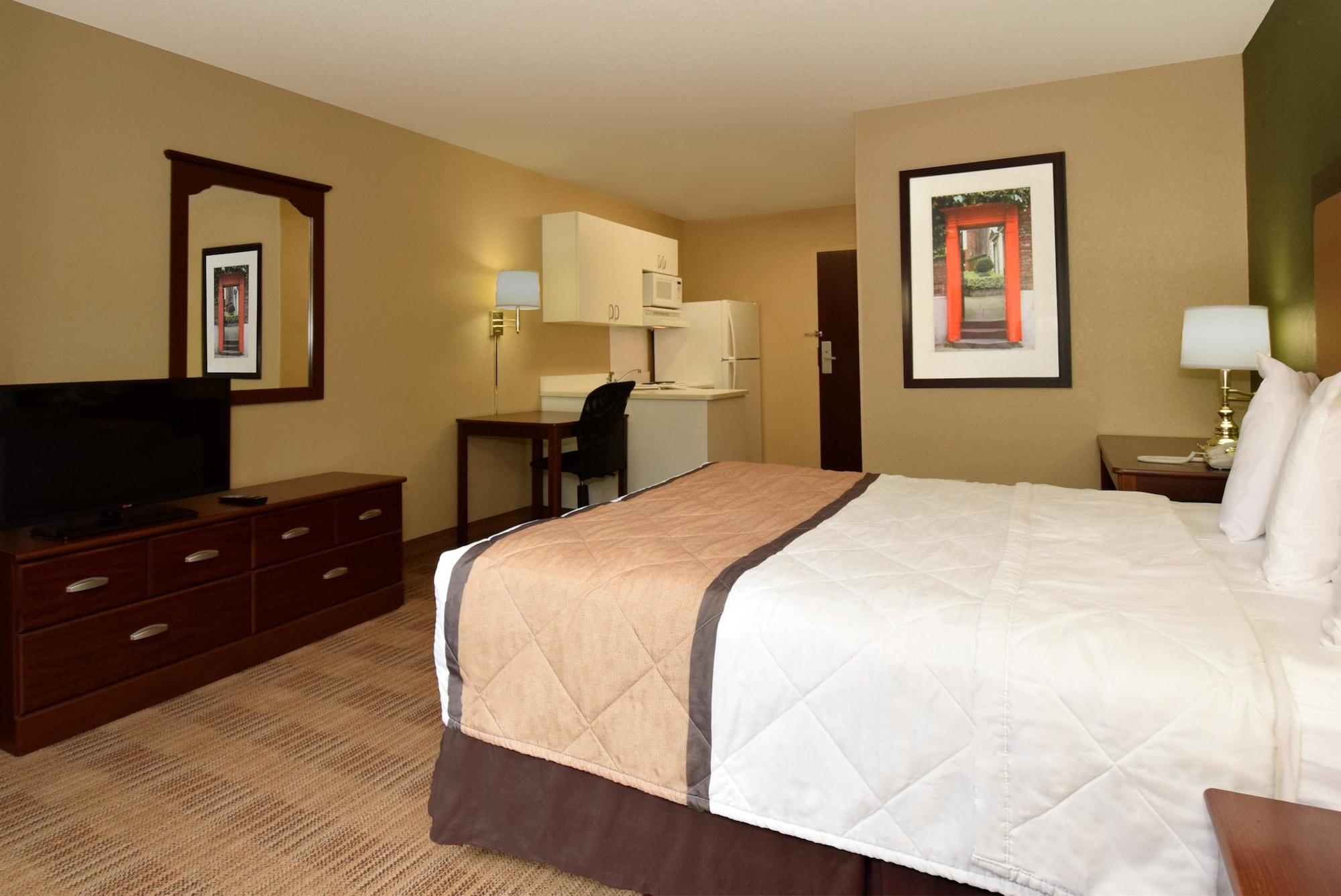 Extended Stay America Suites - Indianapolis - Castleton Bagian luar foto